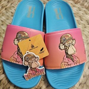 Skeachers X SNOOP DOGG Bombay  Sandals with Cartoon MONKEY Design